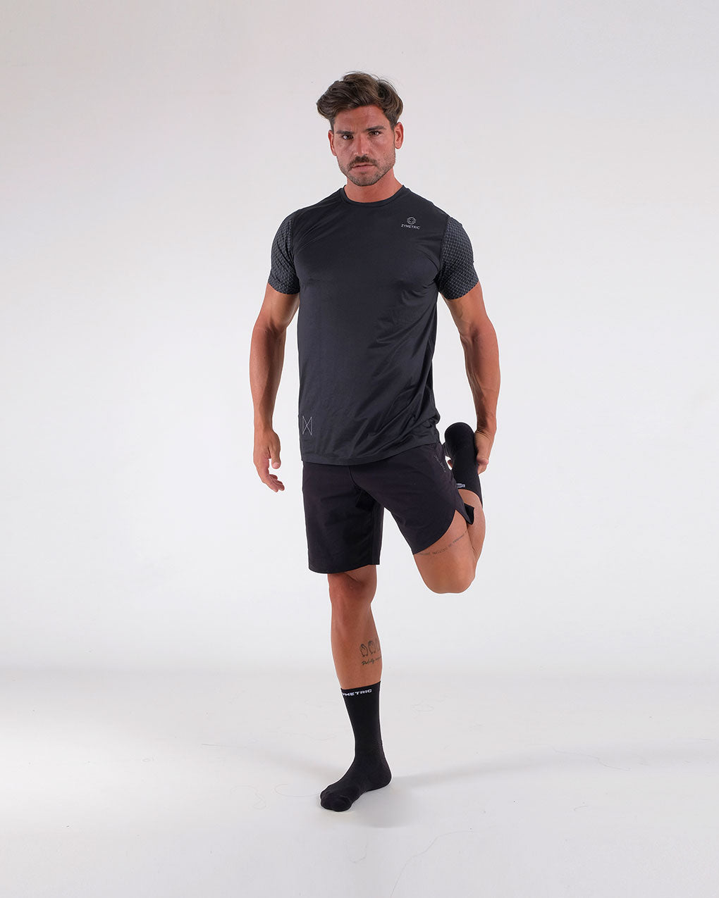 REFLEX BLACK T-SHIRT