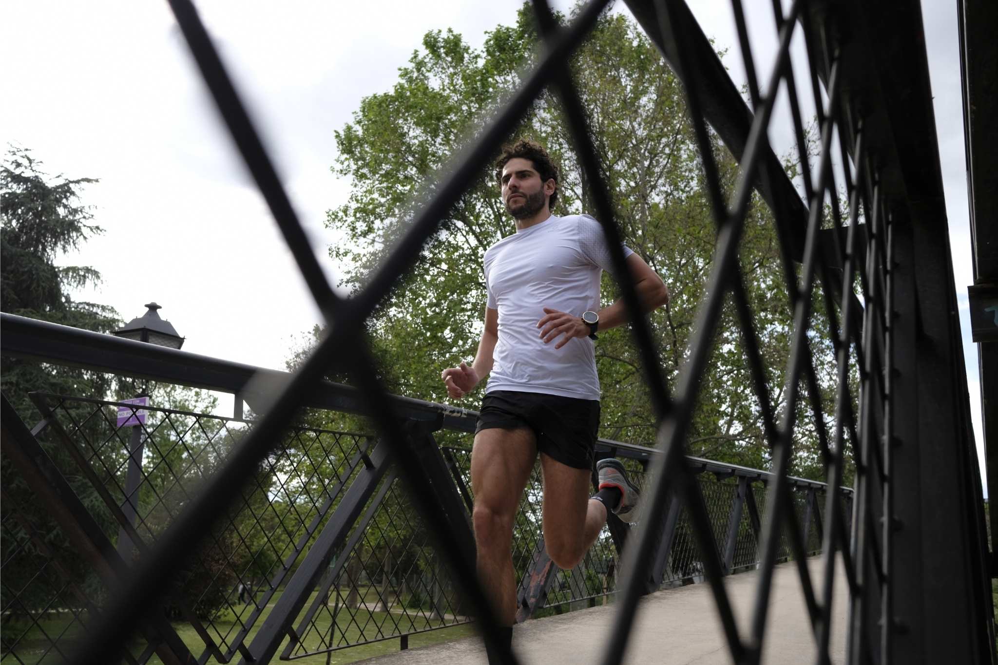 RUNNING & HYBRID SHORTS [MEN]