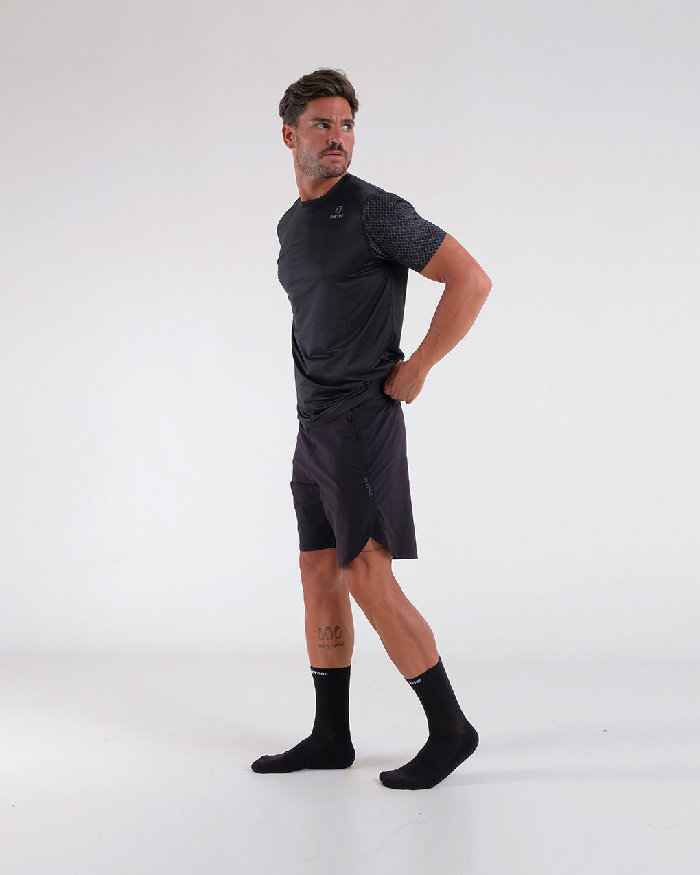 REFLEX BLACK T-SHIRT